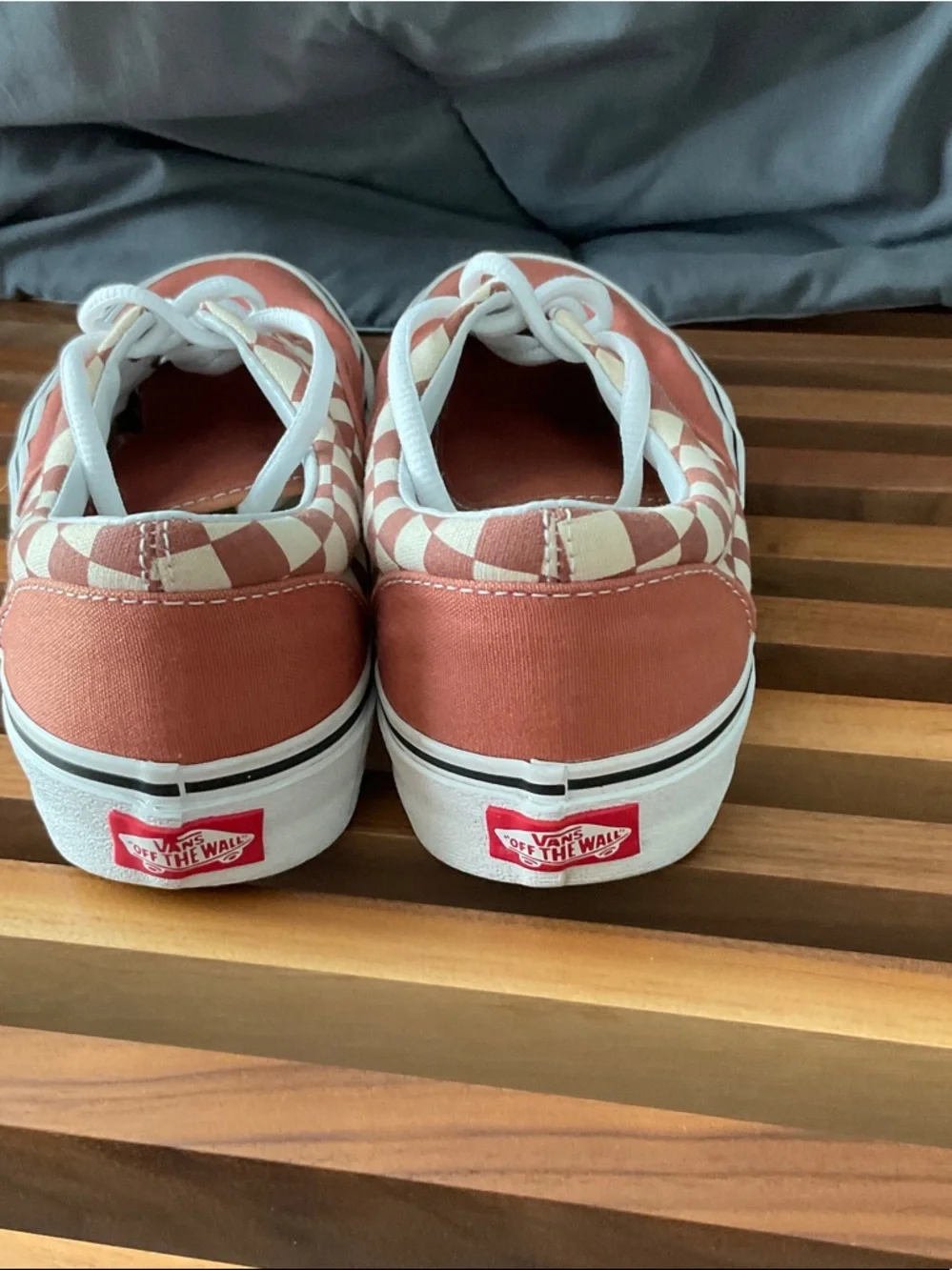 Vans Coral and Cream Checkerboard Lace-Up Sneakers l - Picture 3 of 4